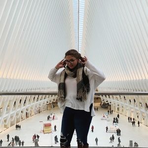 Meet your Posher, Haley